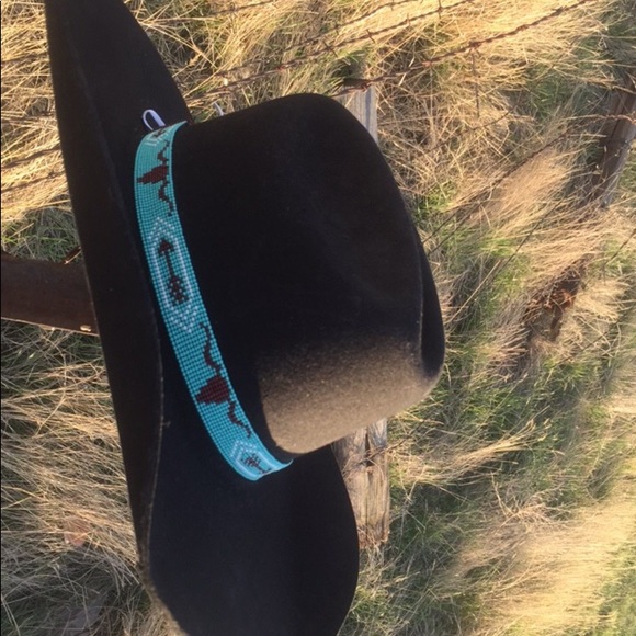 Handbeaded hatband!
